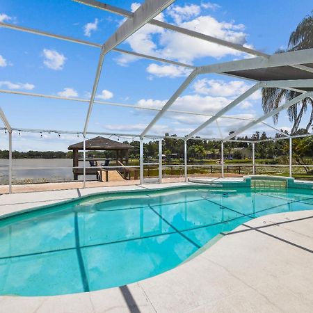 Lake House Westchase Area. Heated Pool Waterfront! Tampa Eksteriør bilde