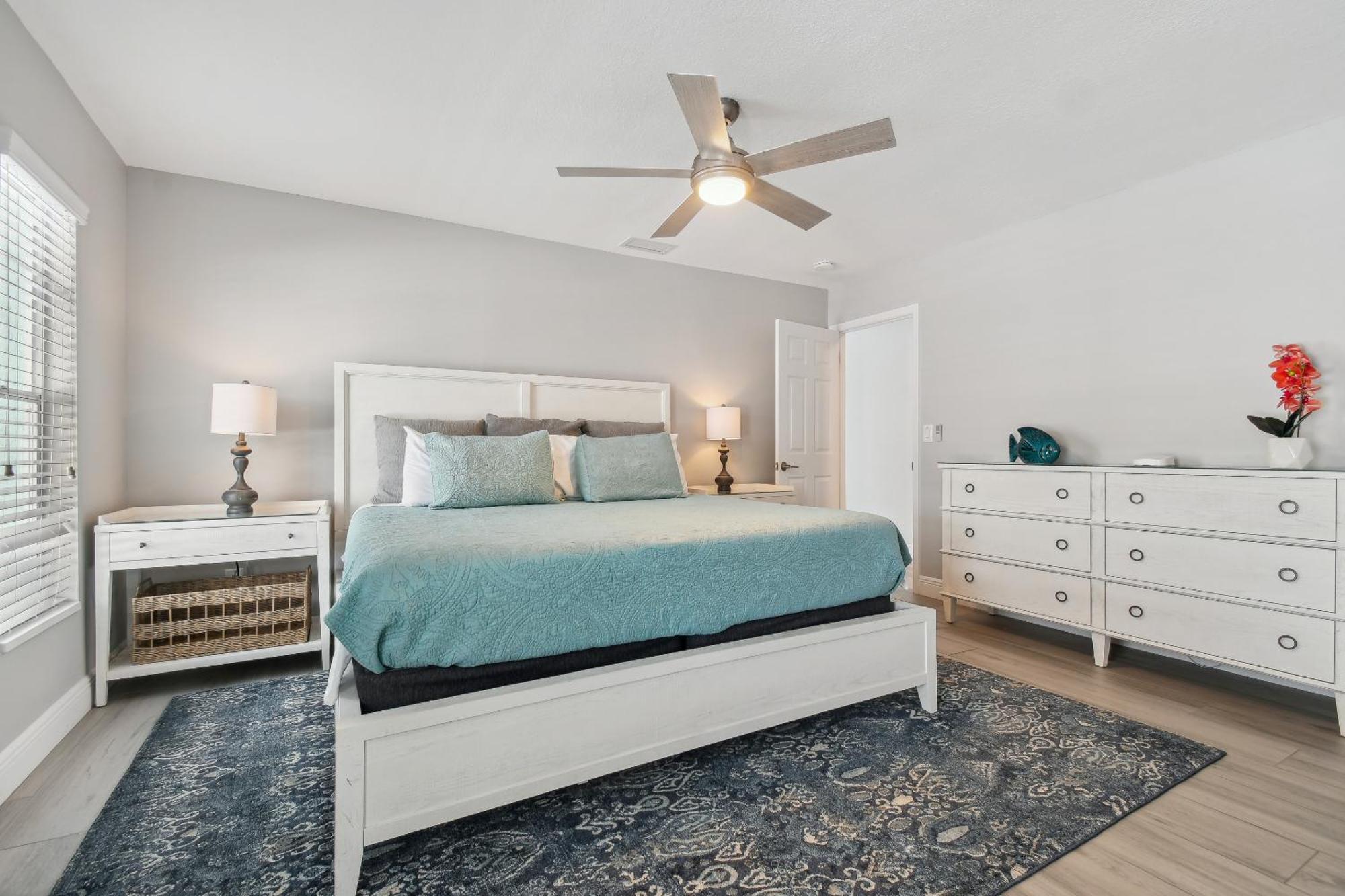 Lake House Westchase Area. Heated Pool Waterfront! Tampa Eksteriør bilde