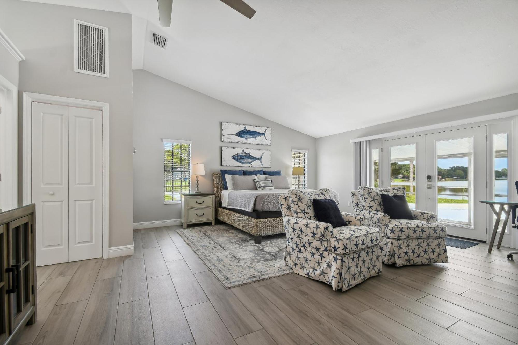 Lake House Westchase Area. Heated Pool Waterfront! Tampa Eksteriør bilde