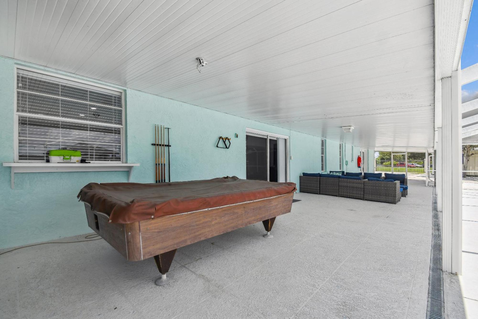Lake House Westchase Area. Heated Pool Waterfront! Tampa Eksteriør bilde