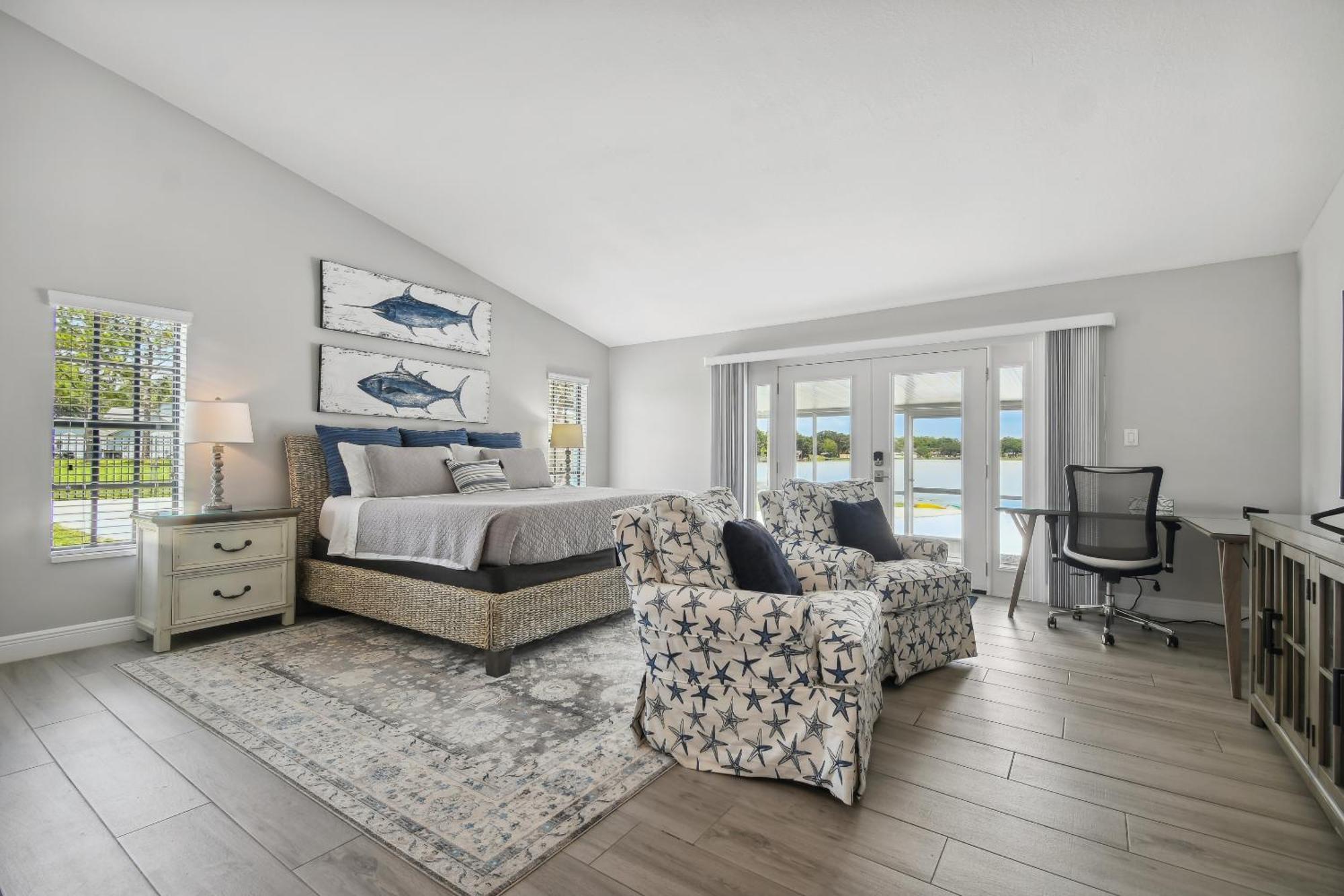 Lake House Westchase Area. Heated Pool Waterfront! Tampa Eksteriør bilde